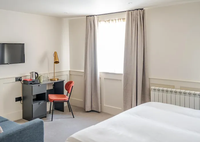 Grove House Hotel
