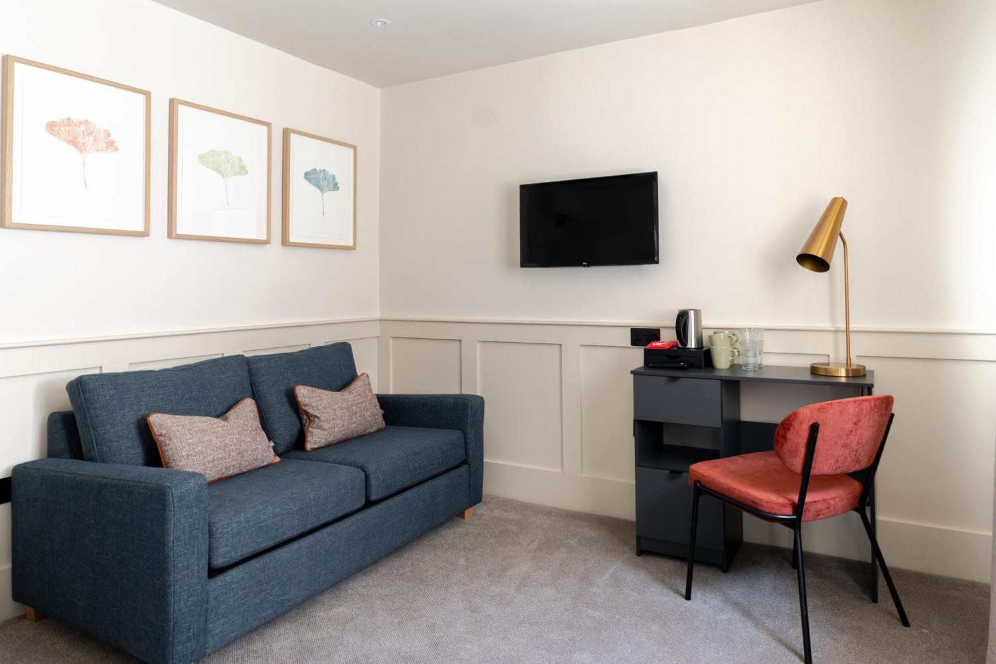 Grove House Hotel 3*