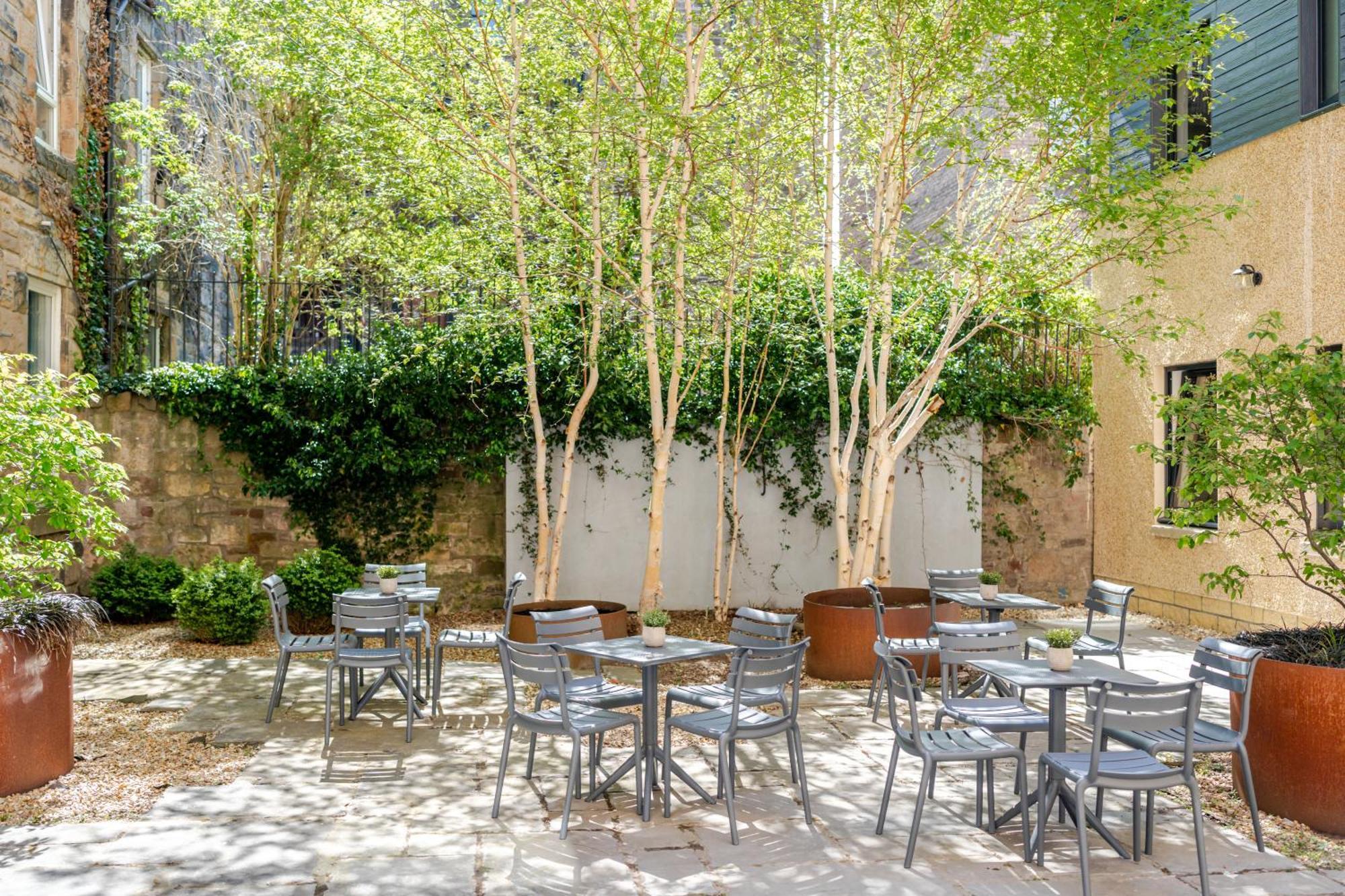 Grove House Hotel 3*