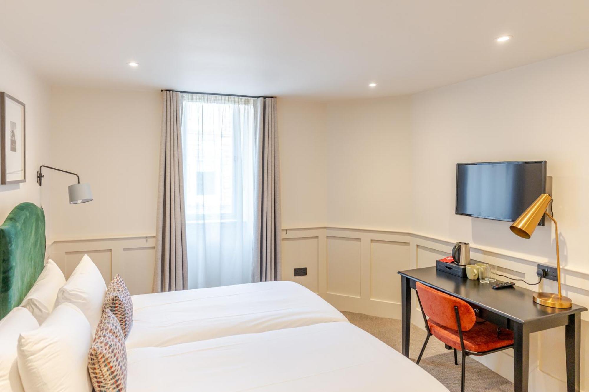 Grove House 3* Edinburgh