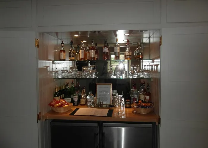 Grove House Hotel