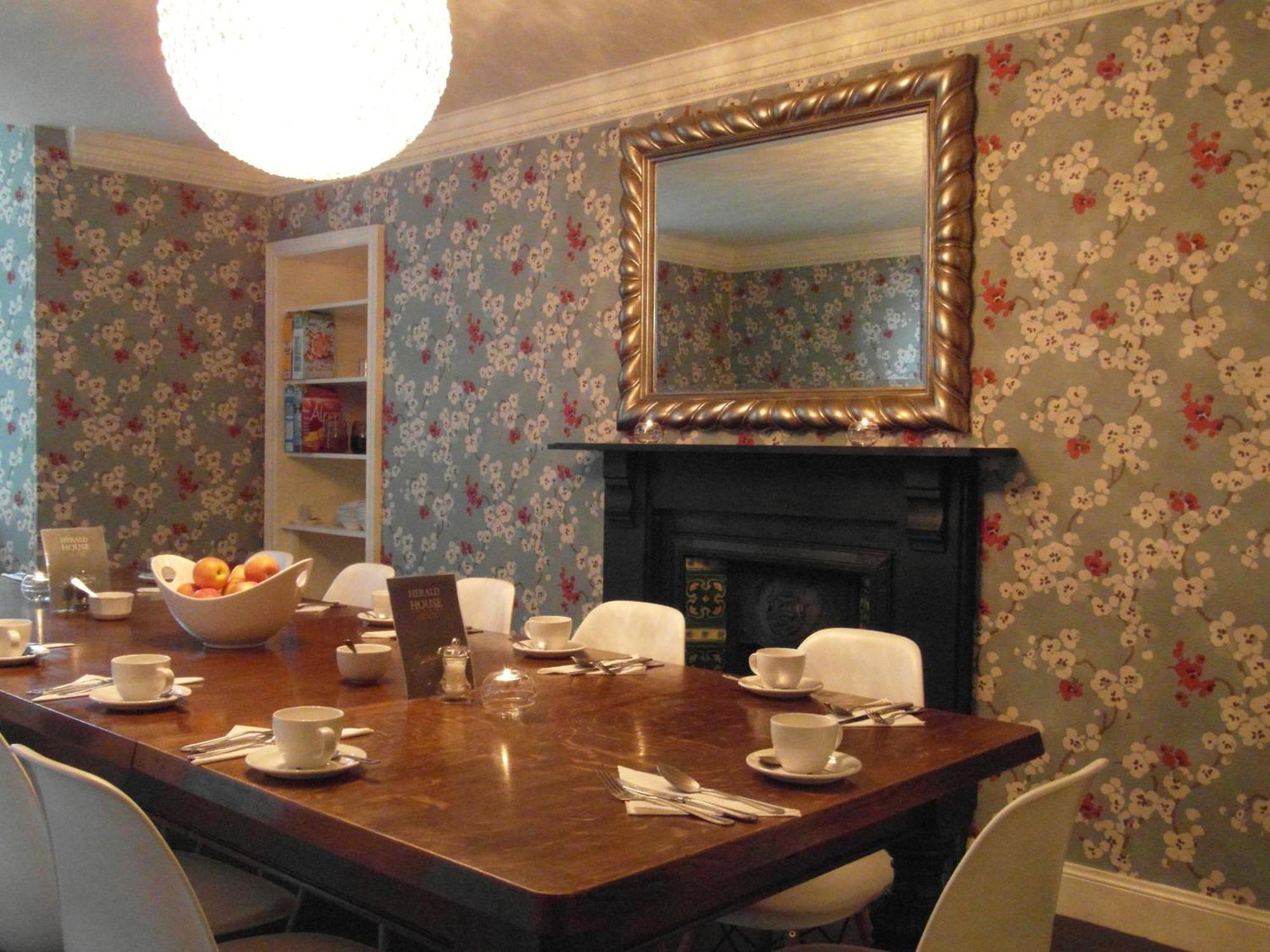 Grove House