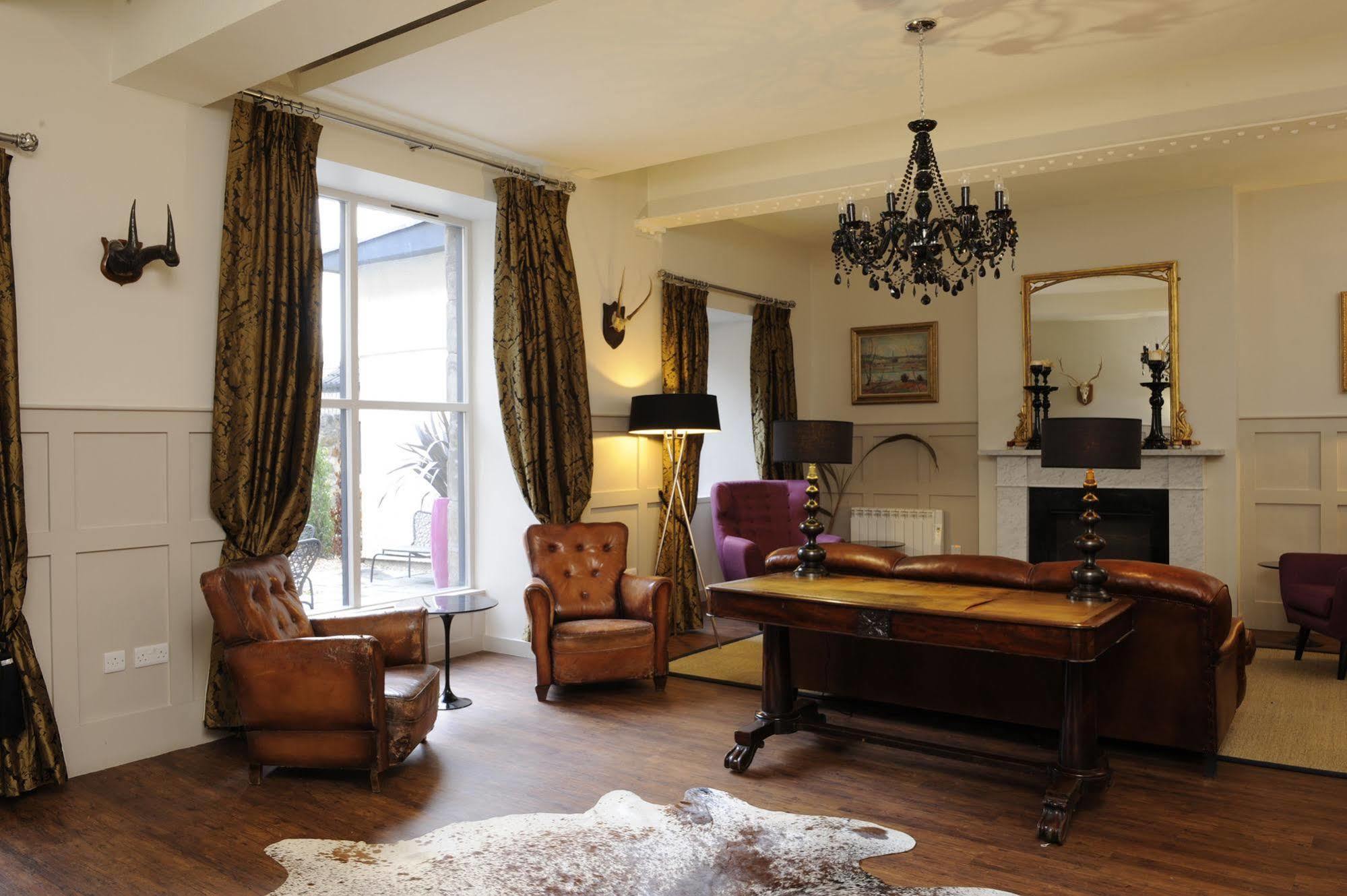 Grove House Hotel