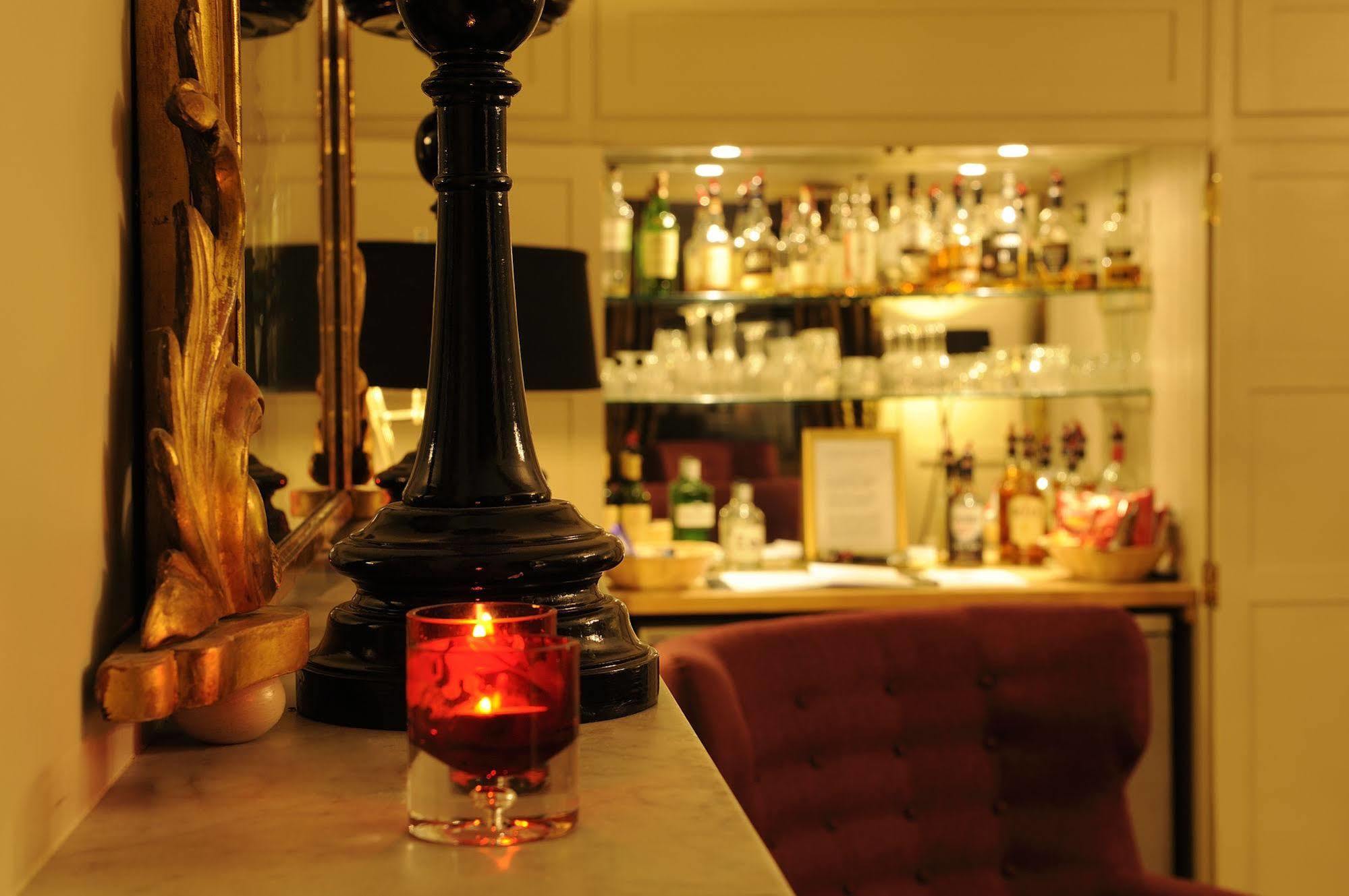 Grove House 3* Эдинбург