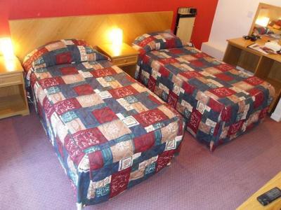 Hotel Grove House 3*